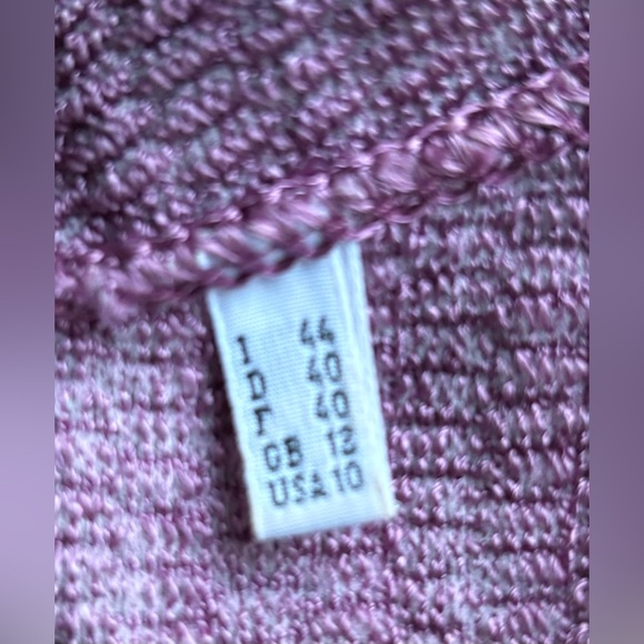 Knit Midriff Top with Plunge Neckline
EUR 44 (runs small)
Like New / Never Worn - Picture 8 of 8